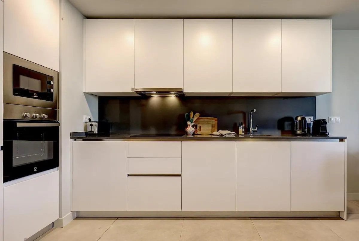 Peaceful Apartment With Views And Garden Estepona